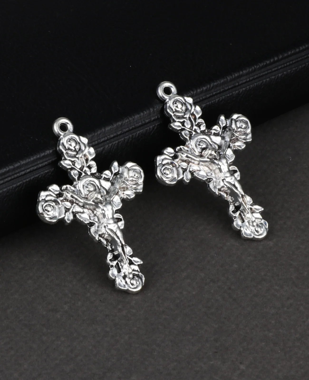 5Pcs Religious Rose Crucifix Cross Pendant Charms for DIY Rosary Chaplet Necklace Bracelet Religious Keepsake Church Supplies