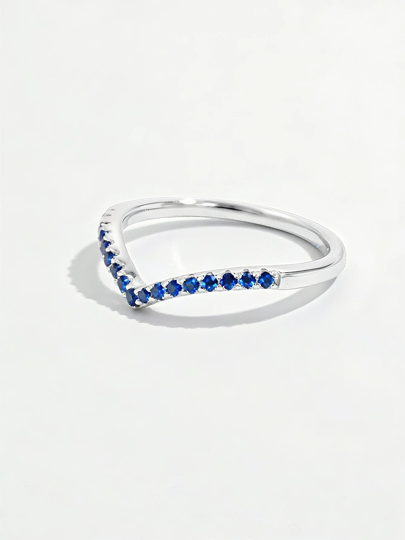 925 Sterling Silver Fashion V-shaped zircon Shiny Thin Ring For Women Anniversary Party Personalized High Quality Fine Jewelry