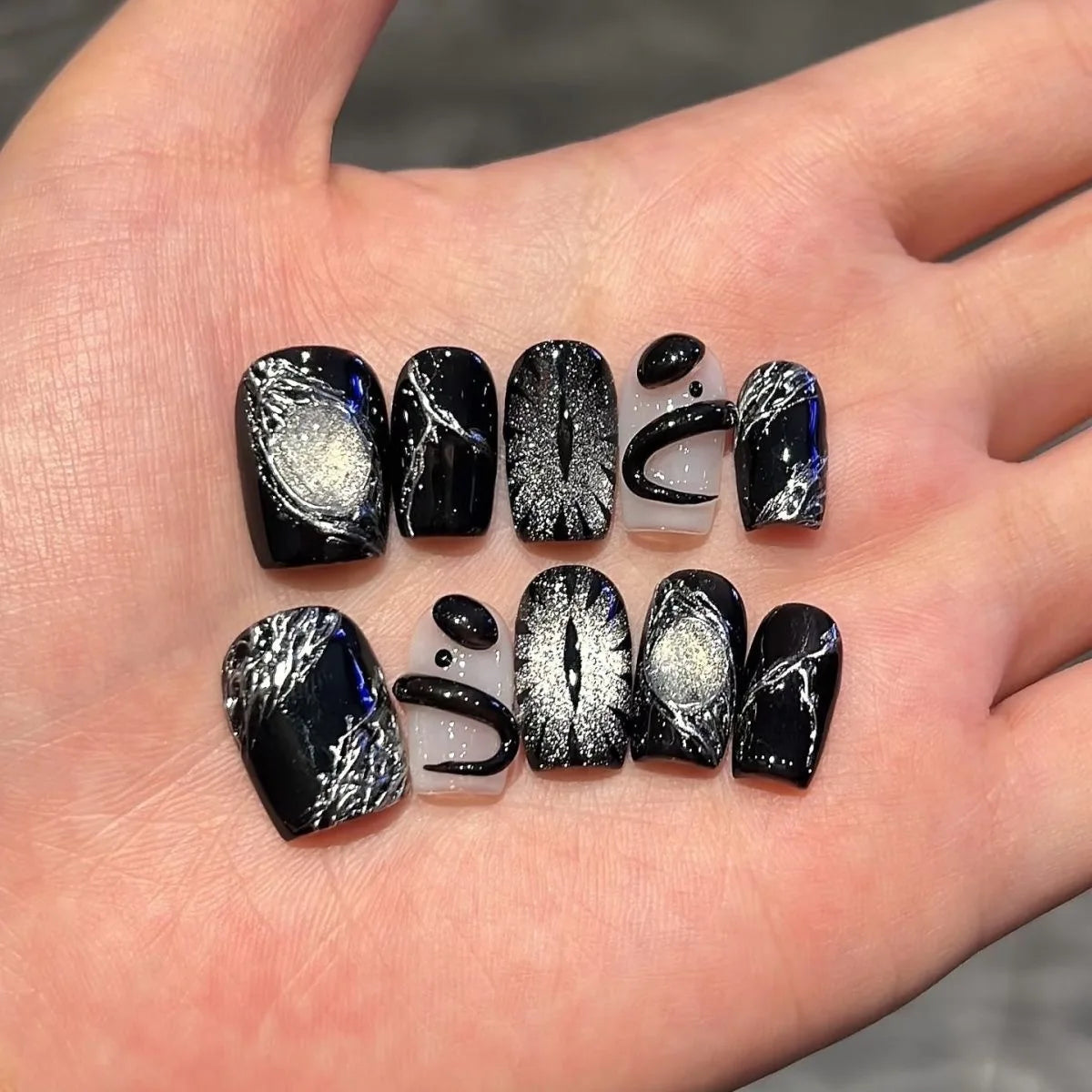10Pcs Short Handmade Full Cover Round Head Ballerina False Nails with Design Manicure Press On Nails Artificial Wearable Nails